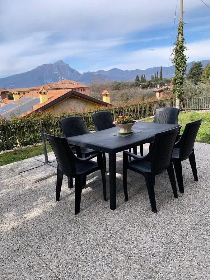 Casa Bruna, 3-Room Apartment With Private Garden Torri Del Benaco Italien