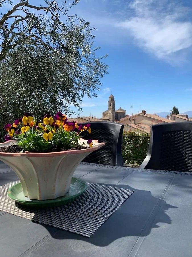Casa Bruna, 3-Room Apartment With Private Garden Torri Del Benaco